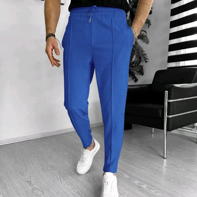 Pantalon gaufré de couleur unie pour homme