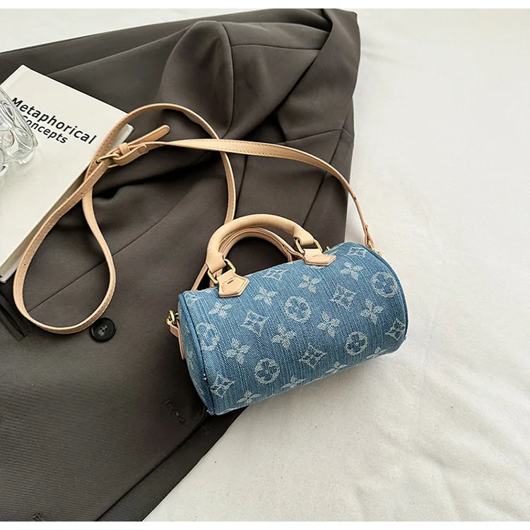 Sac à main en bandoulière brodé en denim